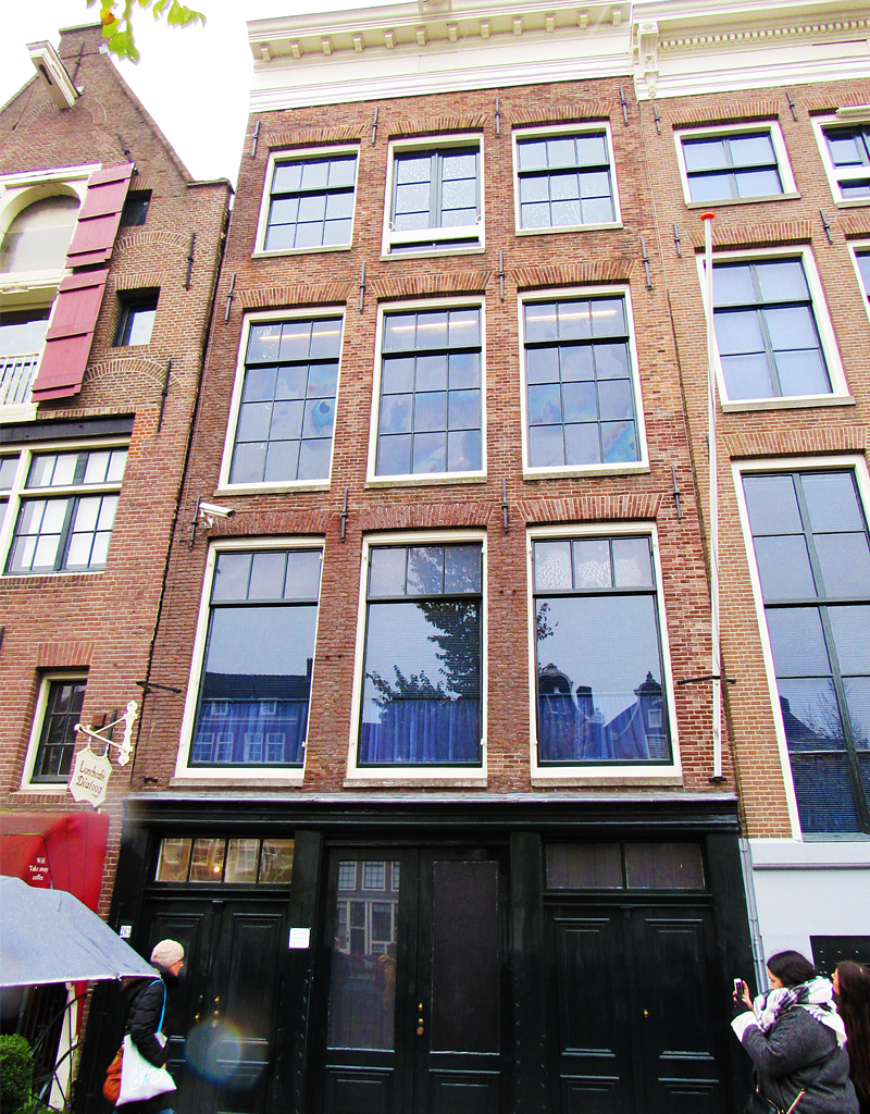 Le bâtiment où se trouve l'Annexe qui a accueilli les membres de la famille Frank en 1942.